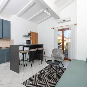 Tea Apartment Novigrad Istria